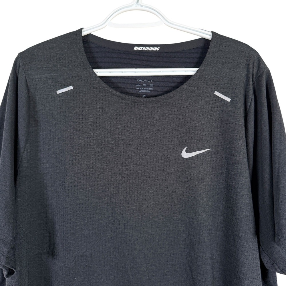 Nike Running Dri-FIT Rise 365 Shirt Mens 2XL Black DD1534-010 Short Sleeve